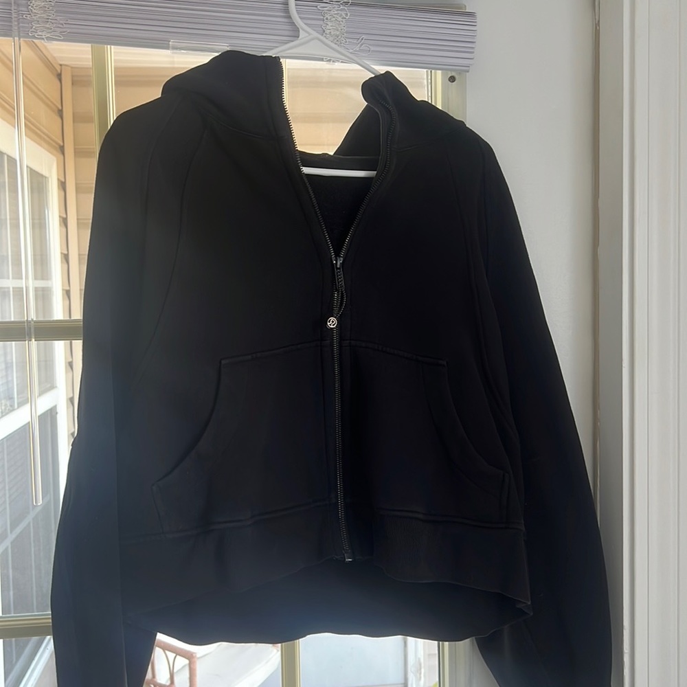 Lululemon scuba cropped full zip - black m/l